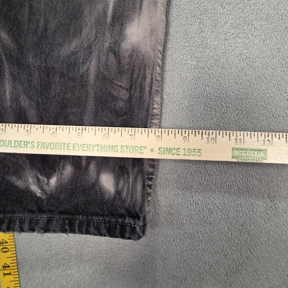Levis important sizing